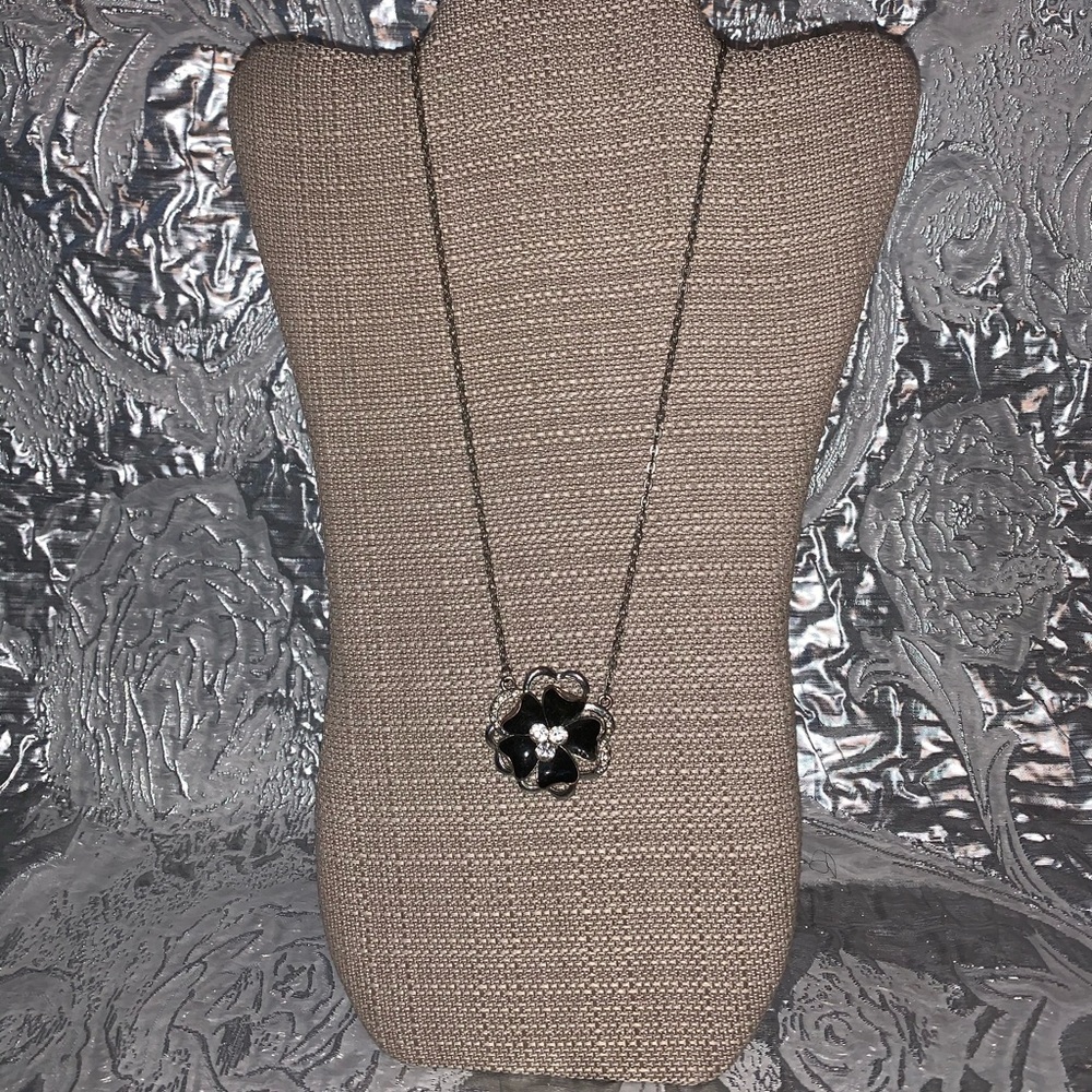 Vintage Black Flower Costume Jewelry Necklace